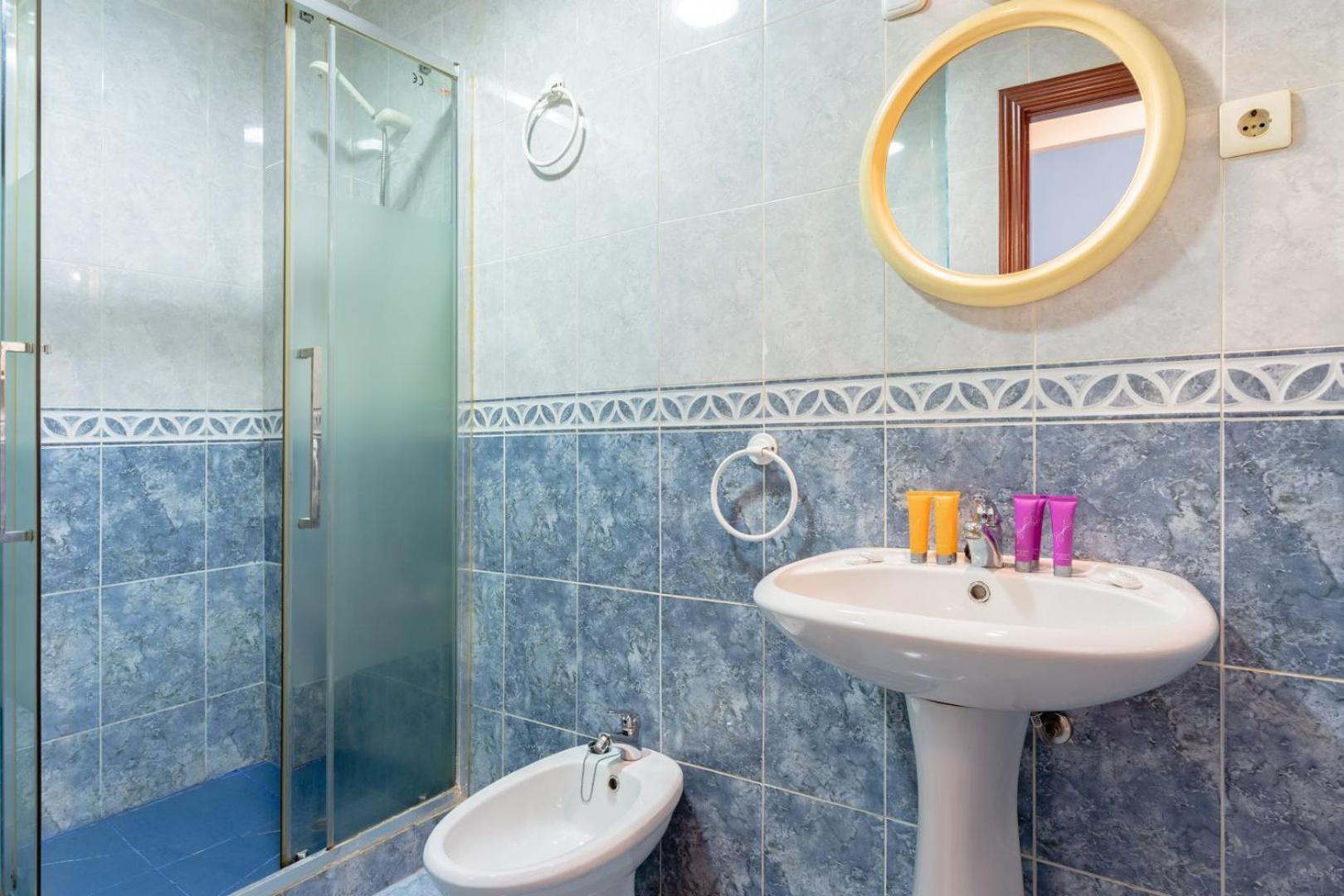 Guestready - Bella Casa En La Plaza De La Merced Малага Экстерьер фото